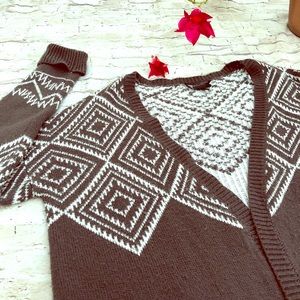 Romeo & Juliet Couture SOFT Cardigan